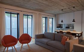 Feels Like Home Intendente Cozy Industrial Flat